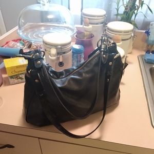 Relic Black Faux Leather Purse w/ Gold Hardware